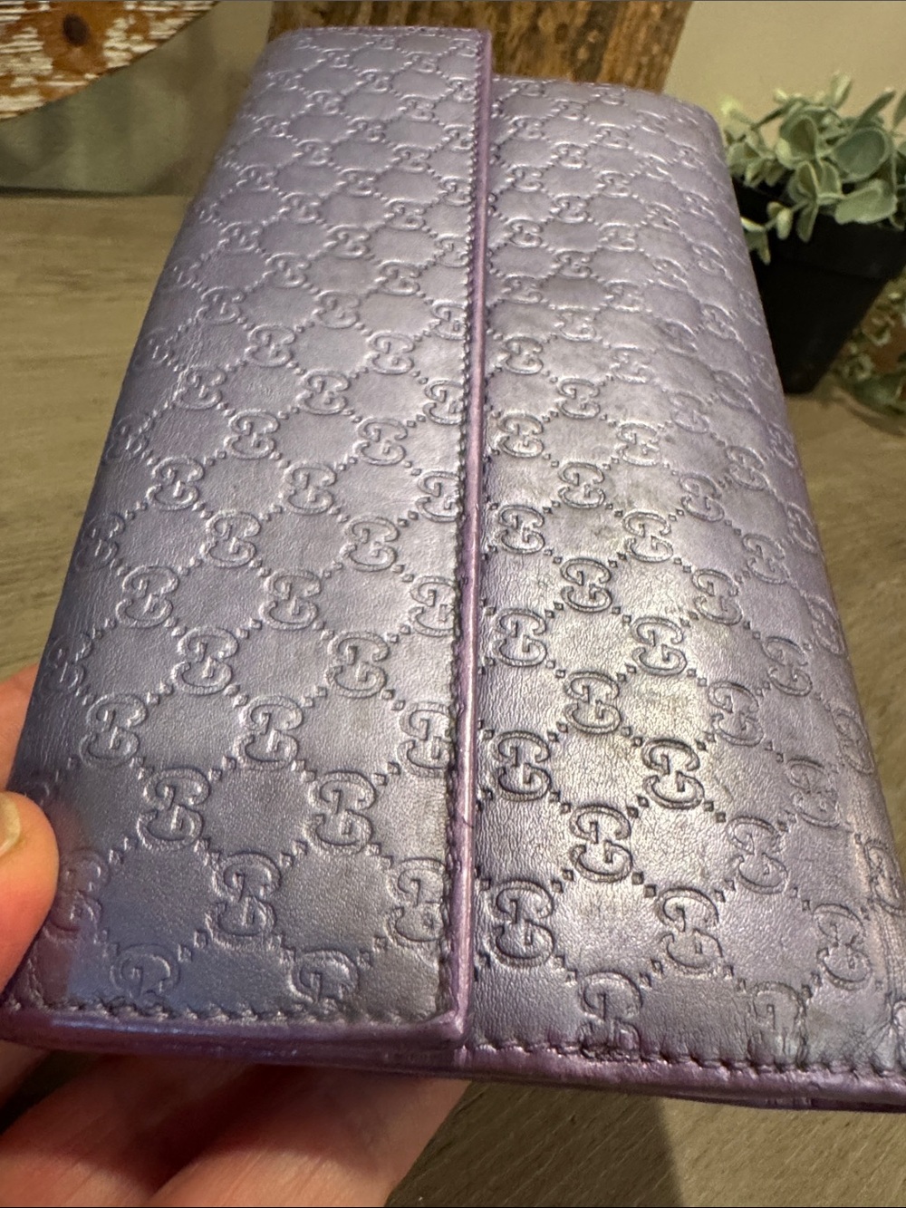 Gucci Metallic, Lavender and Silver GG Monogram Wallet with Gold Heart Tab - Picture 3 of 11